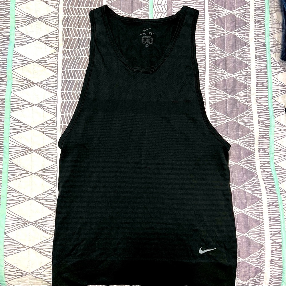 Nike Women’s Fri Fit Tank Top